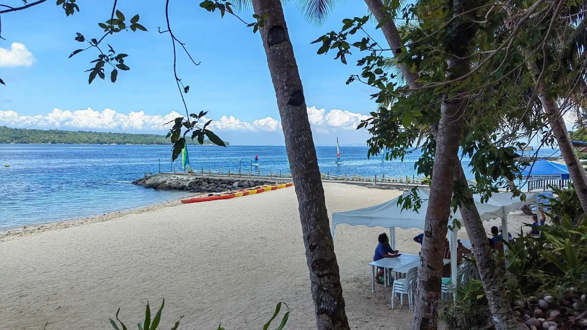 Kembali Condo Resort With Sea View Davao Apartment